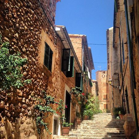 Encantadora Casita En El Centro De Форналуткс Екстериор снимка